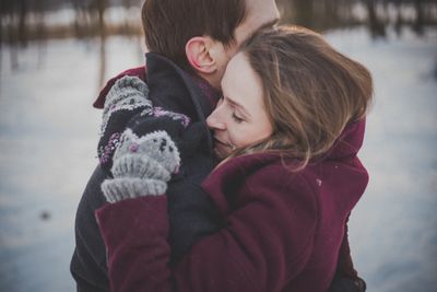 Partnervermittlung 50+ | VERZWEIFELT Single Ü50?
